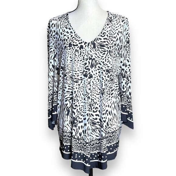 Chico’s Assymetrical Animal Print Polka Dot Tunic 3/4 Sleeve Size 2 - Picture 1 of 12